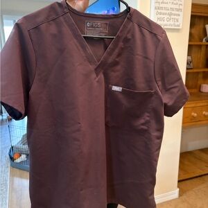 Figs Wonans Espresso limited color Short Sleeve Tee